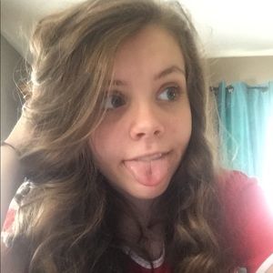 Meet your Posher, Evelynevelyn